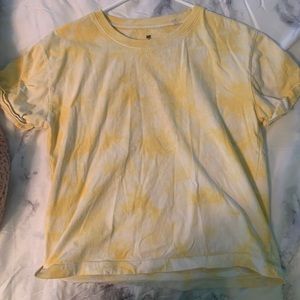 Yellow and white tie dye t shirt
